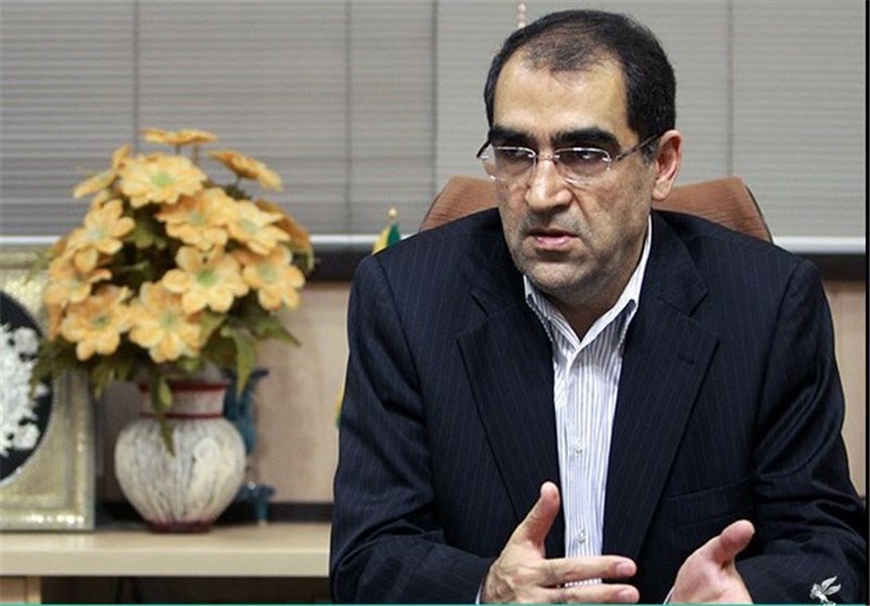 وزیر بهداشت از شرکت آوا پزشک آشتیان بازدید کرد