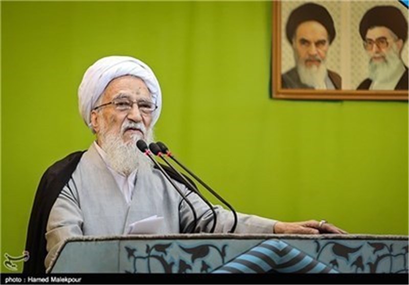 امام جمعة طهران : اذا قام الامریکان بمخالفة حتی بقدر نصف ملیمتر فانهم لن یشهدوا توقیع الاتفاق ابدا