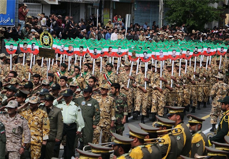 مراسم رژه نیروهای مسلح اصفهان به روایت تصویر