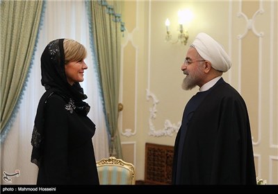 دیدار جولی بیشاپ وزیر امور خارجه استرالیا با حسن روحانی رئیس جمهور