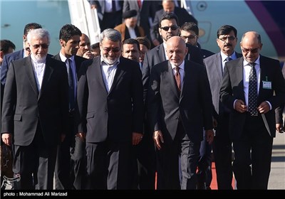 Afghan President Arrives in Tehran 