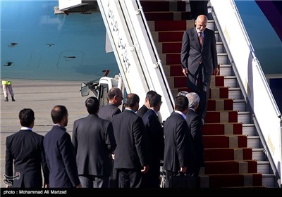 Afghan President Arrives in Tehran 