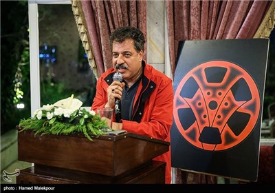 سخنرانی علیرضا رئیسیان کارگردان در مراسم پنجمین سالگرد آغاز به کار برنامه تلویزیونی هفت