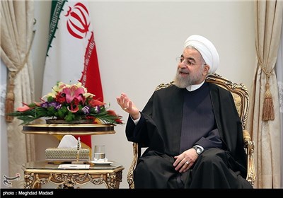 4 New Ambassadors Submit Credentials to Iran's President