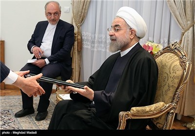 4 New Ambassadors Submit Credentials to Iran's President