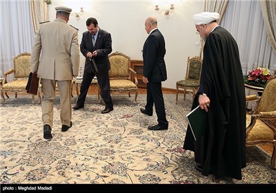 4 New Ambassadors Submit Credentials to Iran's President