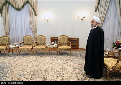 4 New Ambassadors Submit Credentials to Iran's President