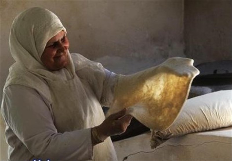 نان‌های خانگی شهرضا در شرایط غیراستاندارد پخت می‌شود