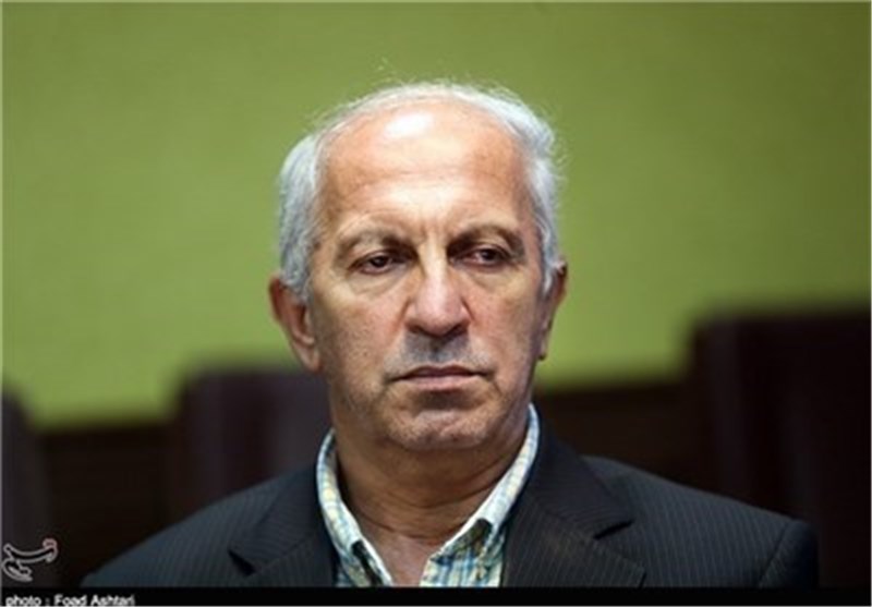 انتقاد دبیر اتحادیه ناشران از فرار شهرداری‌ها از مصوبه قانونی شورای شهر