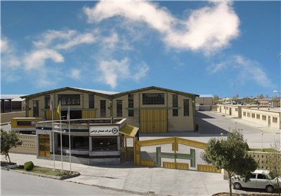 محیط‌زیست همدان با واحدهای آلاینده صنعتی برخورد کند