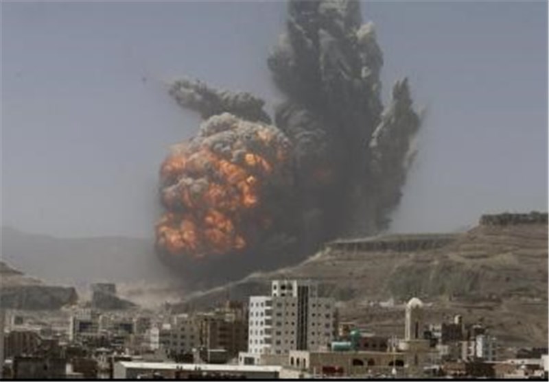 S. Arabia Bombs Food, Fuel Depots in Yemen: Russian Source