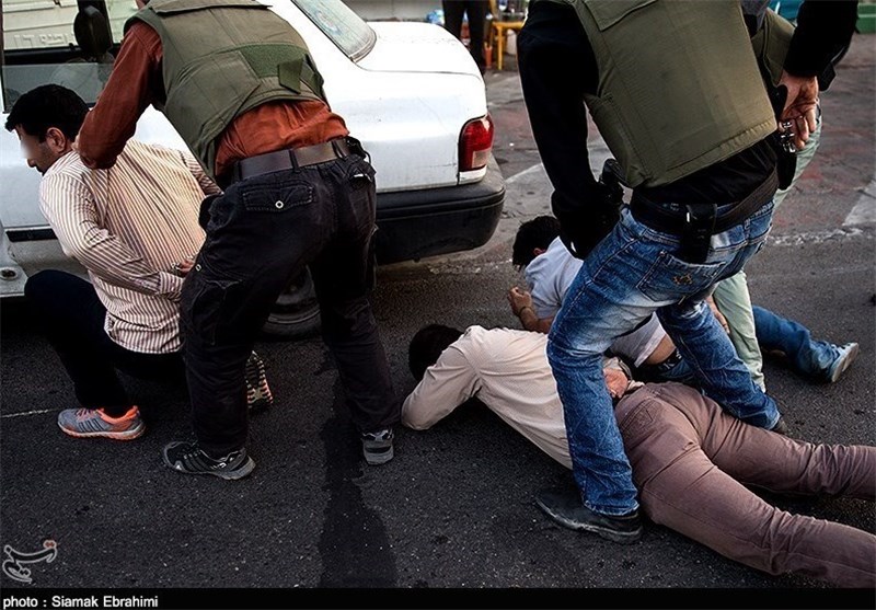 باند سارقان مسلح آرایشگاه‌های زنانه در خوزستان دستگیر شدند
