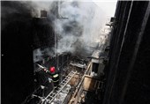 اقلام مورد نیاز حادثه دیدگان آتش سوزی بوشهر توزیع می‌شود