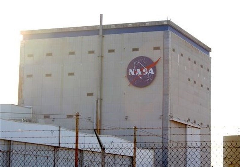 NASA Building Temporarily Evacuated over Cleaning Vapor