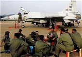 چین 50 فروند جنگنده به پاکستان تحویل می‌دهد