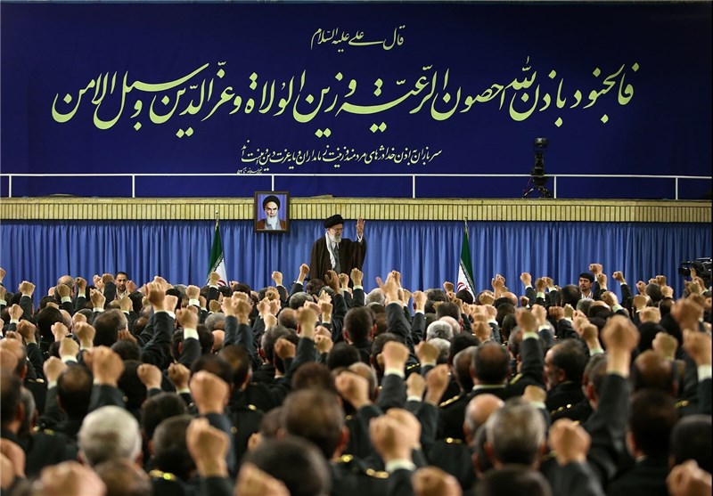 فرماندهان و مدیران نیروی انتظامی با امام خامنه‌ای دیدار کردند