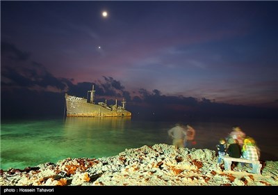 Iran's Beauties in Photos: Greek Ship in Kish Island