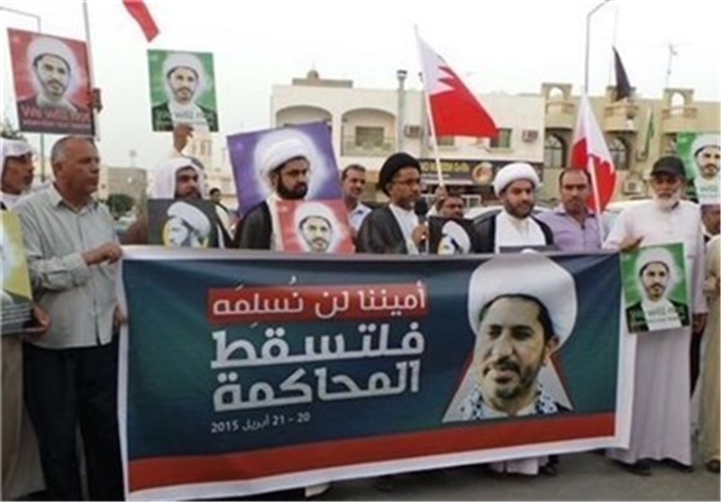 Bahrain Court Sentences 12 for Killing Policeman
