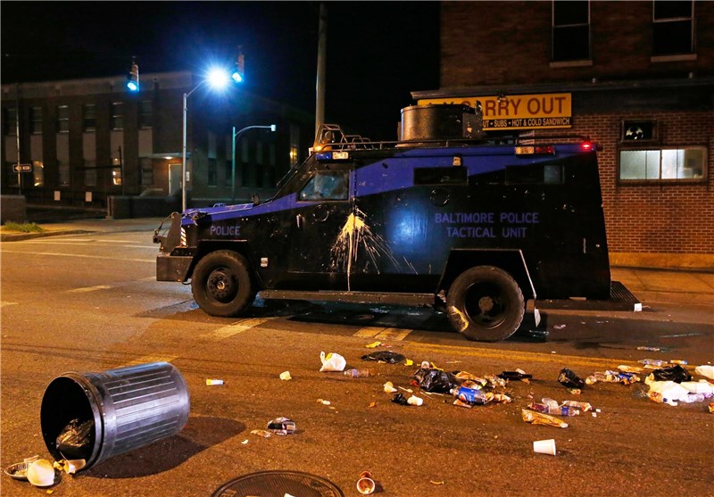 Baltimore Extends Curfew through Weekend