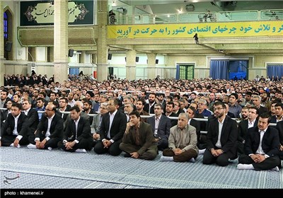 Iranian Workers Meet with Supreme Leader