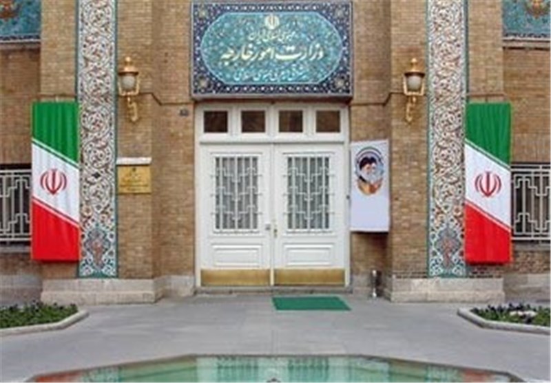 وزارة الخارجیة تنفی مزاعم «سکای نیوز» حول تبادل محتجزین بین ایران والقاعدة