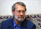 عیادت علی لاریجانی از صالحی در بیمارستان