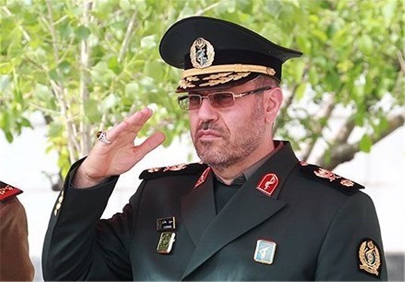 وزیر الدفاع یصل موسکو علی رأس وفد دفاعی رفیع المستوی