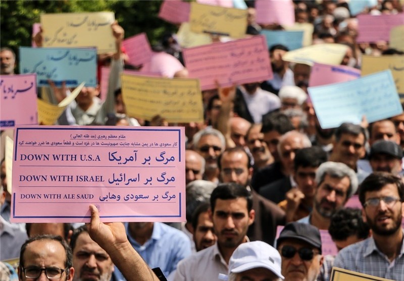 تجمع مردمی در حمایت از مواضع جمهوری اسلامی و سپاه پاسداران در اصفهان برگزار می‌شود