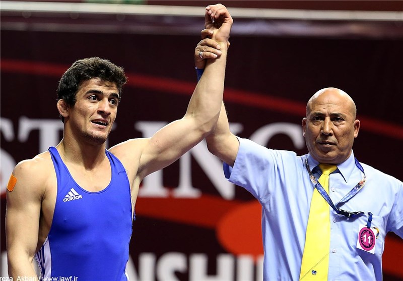Iran’s Greco-Roman Wrestler Taheri Wins Gold in Asian Championships