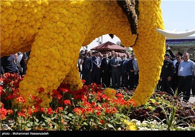 Int'l Exhibition of Flowers, Plants Kicks Off in Tehran