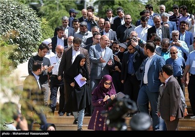 Int'l Exhibition of Flowers, Plants Kicks Off in Tehran