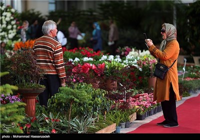 سیزدهمین نمایشگاه بین‌المللی گل و گیاه تهران