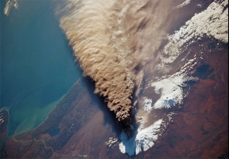 تصاویر فوران آتش‌فشان‌ها از فضا