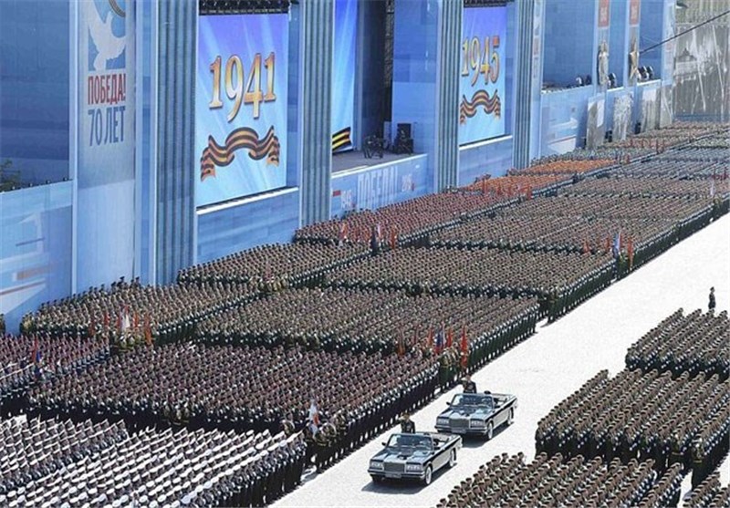 تصاویر قدرت‌نمایی پوتین در میدان سرخ