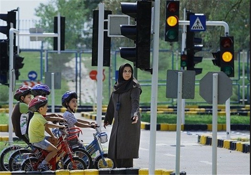 طرح &quot;همیار مهربان ترافیک&quot; و &quot;فضای سبز&quot; در شیراز اجرا می‌شود