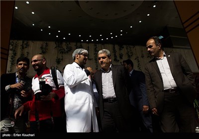  Iran Displays New Domestically-Made Medicines