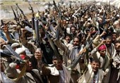 Houthi Fighters Score Gains against Pro-Saudi Militants in Sana&apos;a