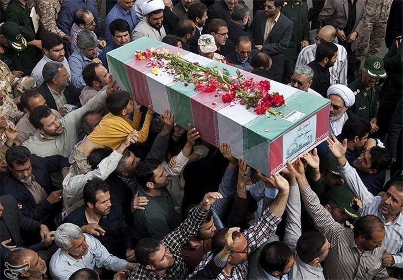 پیکر 2 شهید گمنام در مرکز فنی و حرفه‌ای ساری تدفین می‌شود