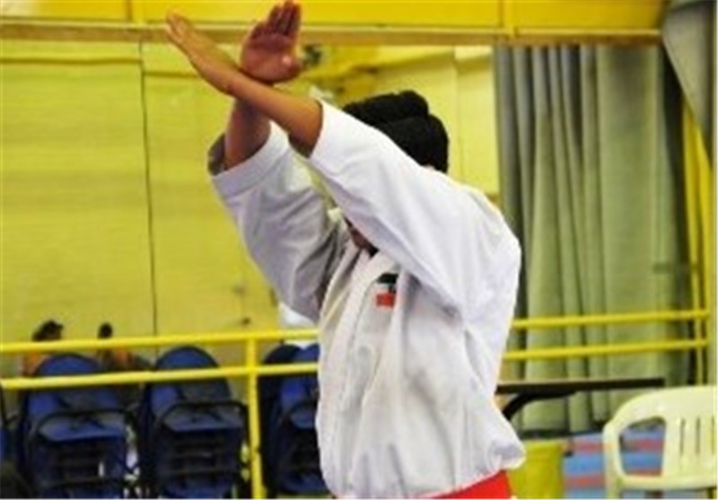 قهرمان 8 ساله کاراته جهان وارد شیراز شد