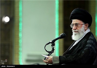 دیدار مسئولان نظام و سفرای کشورهای اسلامی با مقام معظم رهبری