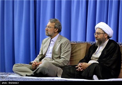 دیدار مسئولان نظام و سفرای کشورهای اسلامی با مقام معظم رهبری