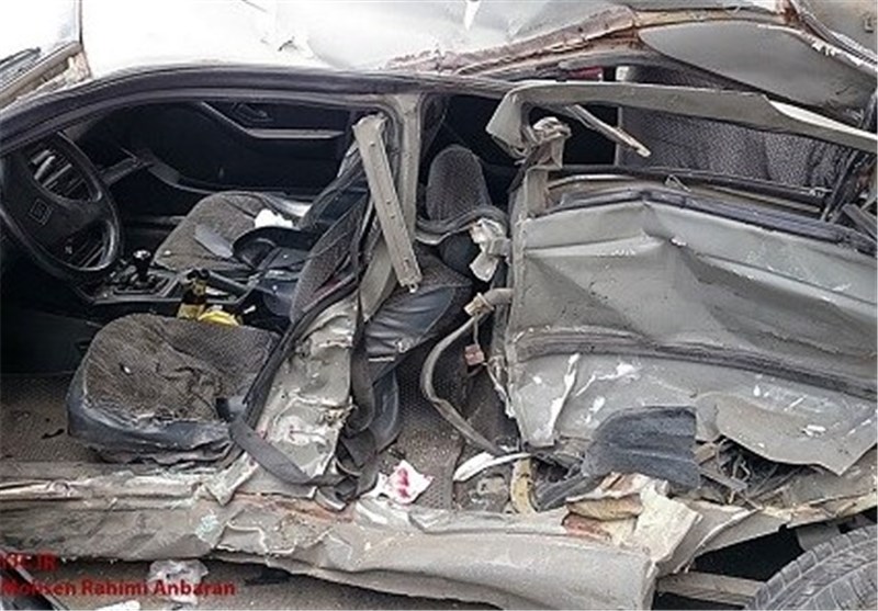 تصادف اتوبان قم- تهران 4 کشته و یک مجروح بر جای گذاشت