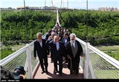 مسعود سلطانی‌فر رئیس سازمان میراث فرهنگی و گردشگری در آئین افتتاح بزرگترین پل معلق خاورمیانه در مشکین شهر - اردبیل