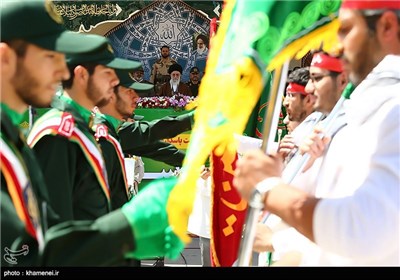 مراسم دانش‌آموختگی دانشجویان دانشگاه امام حسین (ع) با حضور رهبر معظم انقلاب
