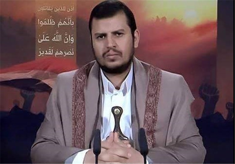 رهبر انصارالله: توطئه دشمنان برای به تسلیم وادار کردن ملت یمن به شکست می‌انجامد