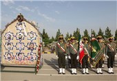 صبحگاه مشترک هفته دفاع مقدس در اصفهان برگزار شد