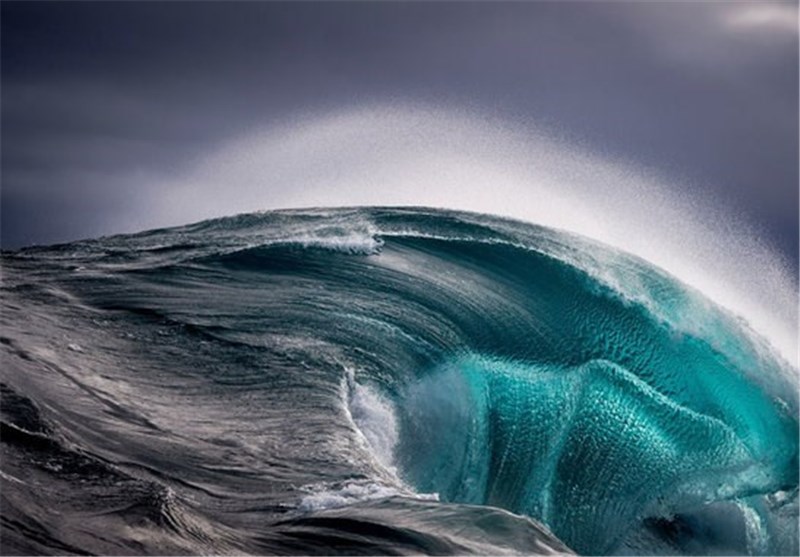 رهگیری امواج زیرآبی به ارتفاع آسمانخراش توسط دانشمندان