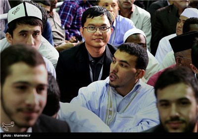 Iran’s Quran Competition Participants Meet with Supreme Leader