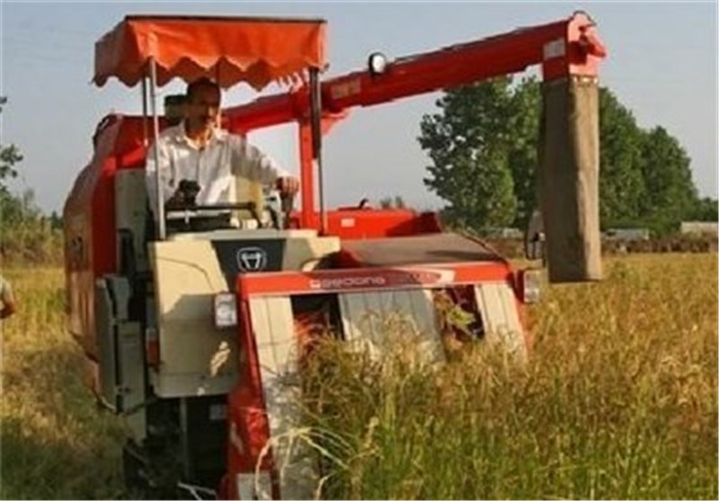 1525 دستگاه کمباین برای برداشت محصولات کشاورزی در خوزستان نیاز است