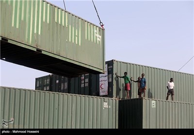 Iranian Ship Unloading Humanitarian Cargo in Djibouti